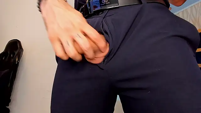 Petesevans live sex cam