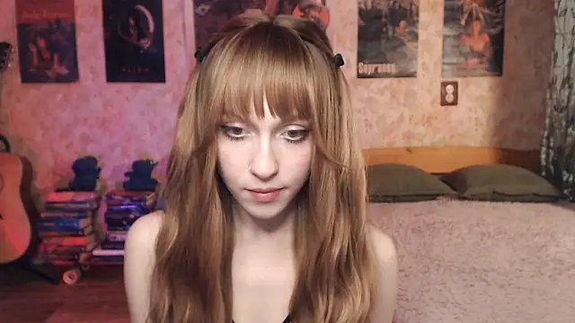 Friendly_Ellie's cam snapshot