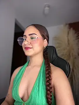 gretta_kler1 live sex cam