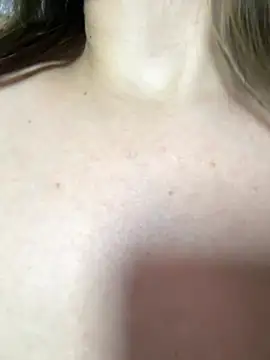 Zyrella's cam snapshot