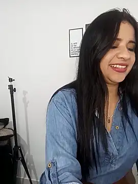 ValerieLove_'s cam snapshot