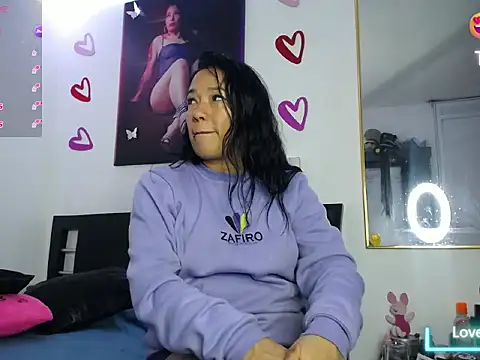 Kylee79's cam snapshot