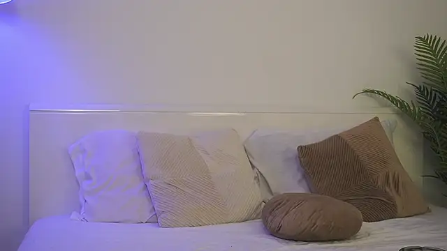 tianna_fox's cam snapshot