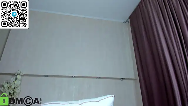 Erika_Carpenter's cam snapshot