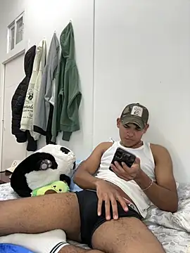 DavShi's cam snapshot