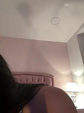 Bella__Wood live sex cam