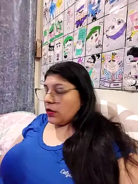 AddisonAndCouple's cam snapshot