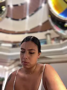 LinaaV's cam snapshot