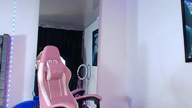 GraceWallace_'s cam snapshot