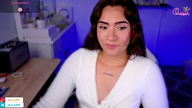 ImLui_lu's cam snapshot