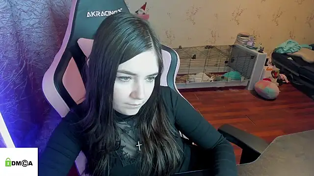 Crazy_forest_fairy's cam snapshot