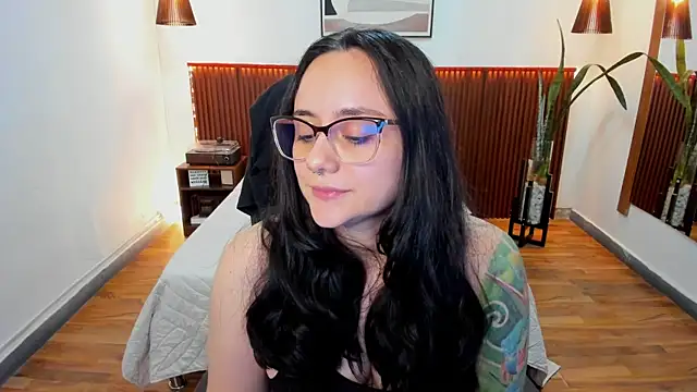 KatherineBond's cam snapshot