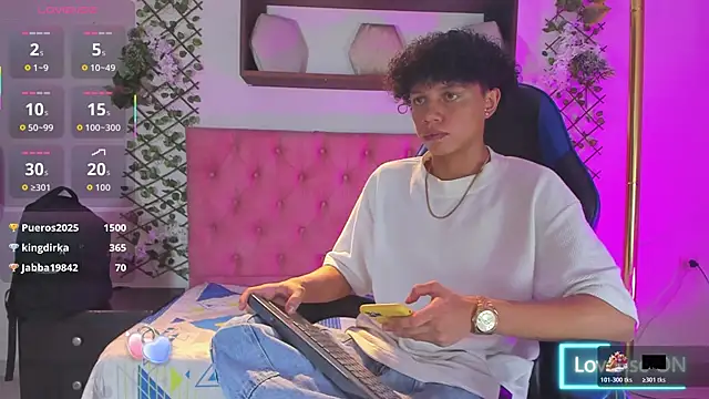 _taylor_black live sex cam