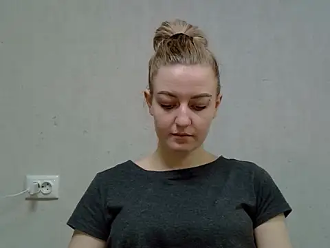 KelGrov2's cam snapshot