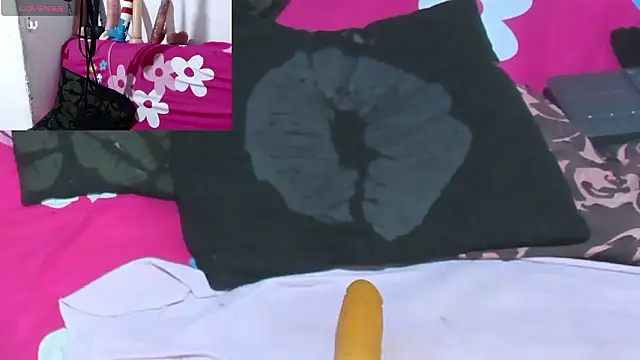 afroditacute15 live sex cam