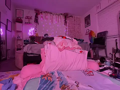 VixenCapri live sex cam