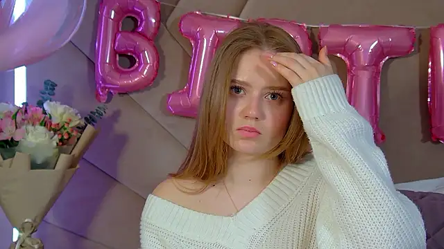 SelinSwarovski's cam snapshot