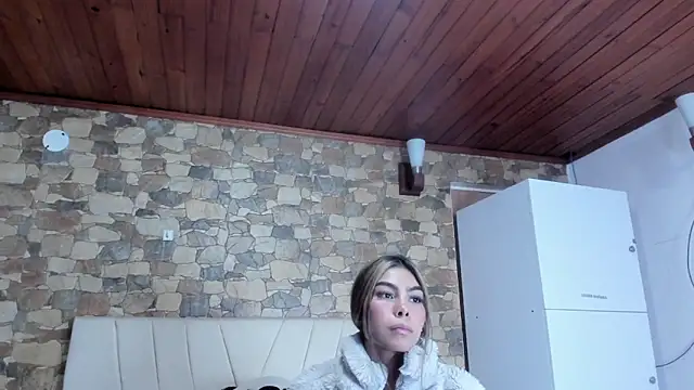 khaimi_'s cam snapshot