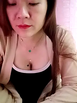 Lily-ross22's cam snapshot