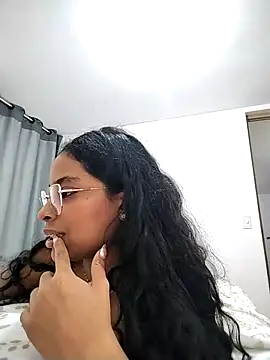 KATALINA_SANTANA_'s cam snapshot