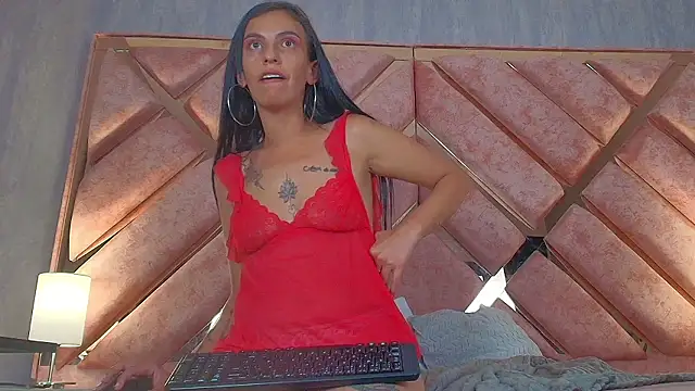 GISELLE_HOTLOVE's cam snapshot