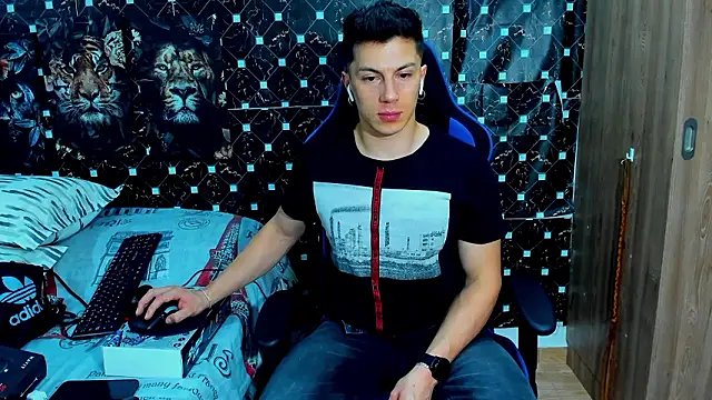 javiersexymann live sex cam