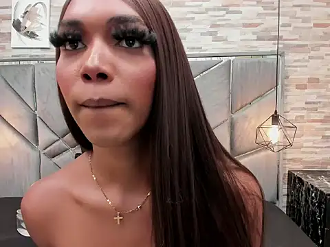 Fantasy_Trans_'s cam snapshot