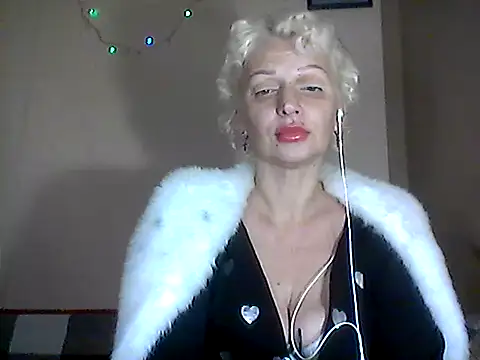 MaryJane441's cam snapshot