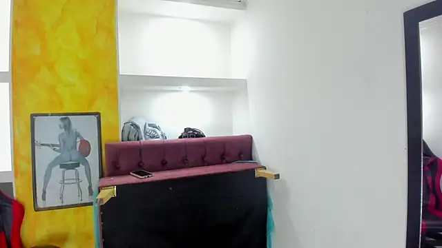 lala_clark's cam snapshot