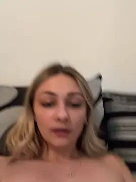 skyemorgan01's cam snapshot