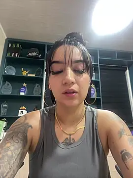 EmmyEvans1's cam snapshot