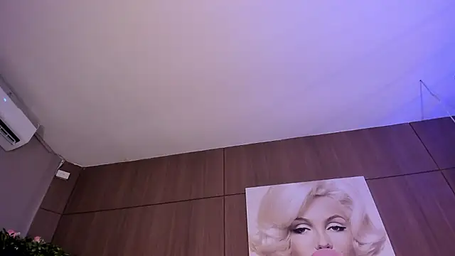 AgattaDuque's cam snapshot