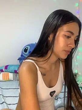 MiQeilaSweet's cam snapshot