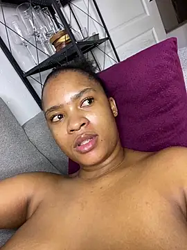 _Fifi's cam snapshot