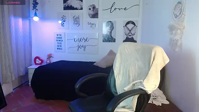 AmethystShadow17 live sex cam