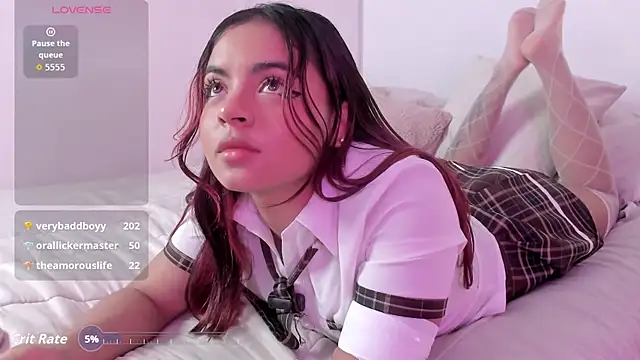 valy_shyness's cam snapshot