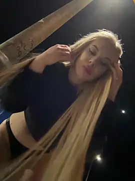 AlyssaFoxx_ live sex cam