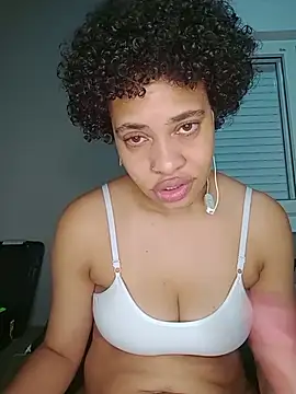 Su_Duarte_1's cam snapshot