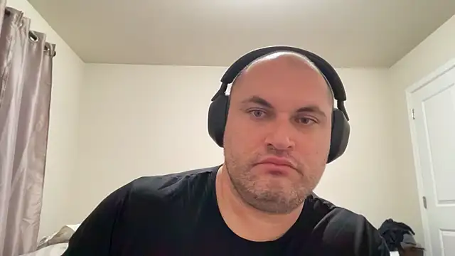 SluggishChase99 live sex cam