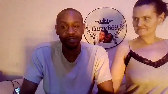 CuzzyB69 live sex cam