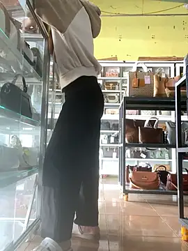 Rosa_998 live sex cam