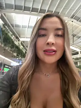 Alexa_seexy1 live sex cam