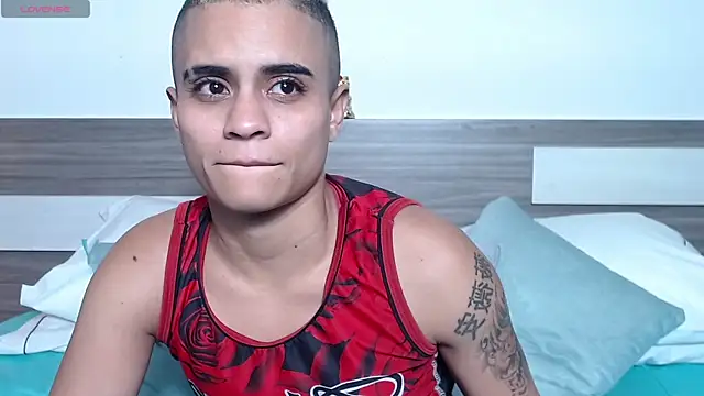 Liiamthompson live sex cam