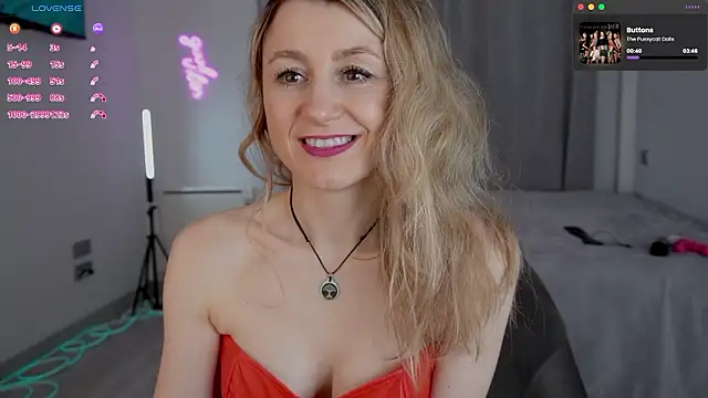 __Milana____'s cam snapshot