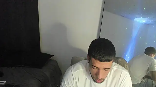 ThiagoLugo's cam snapshot