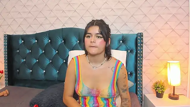 Valery_jame's cam snapshot