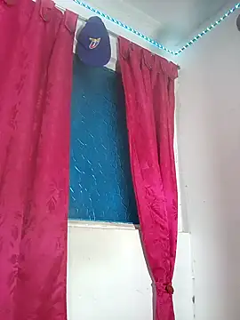 Michelle_Brito1's cam snapshot