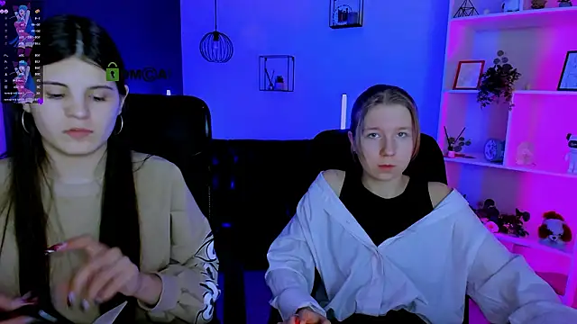 gloria_bubble's cam snapshot