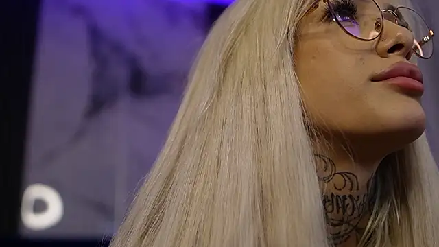 blondie_muller's cam snapshot