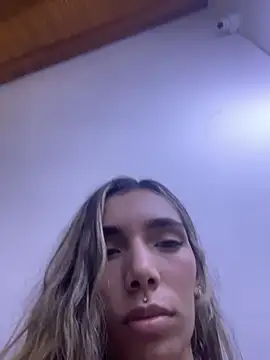 VENUSMOON777's cam snapshot